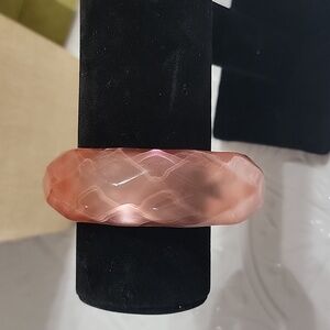 Lucite Facted Peachy Pink Frosted Chunky Vintage Bracelet